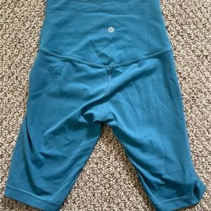 Lululemon biker shorts size 4